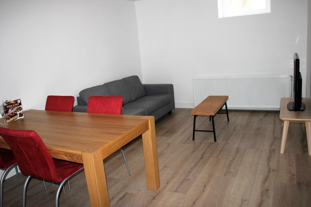 Jordans Residence Хага Екстериор снимка